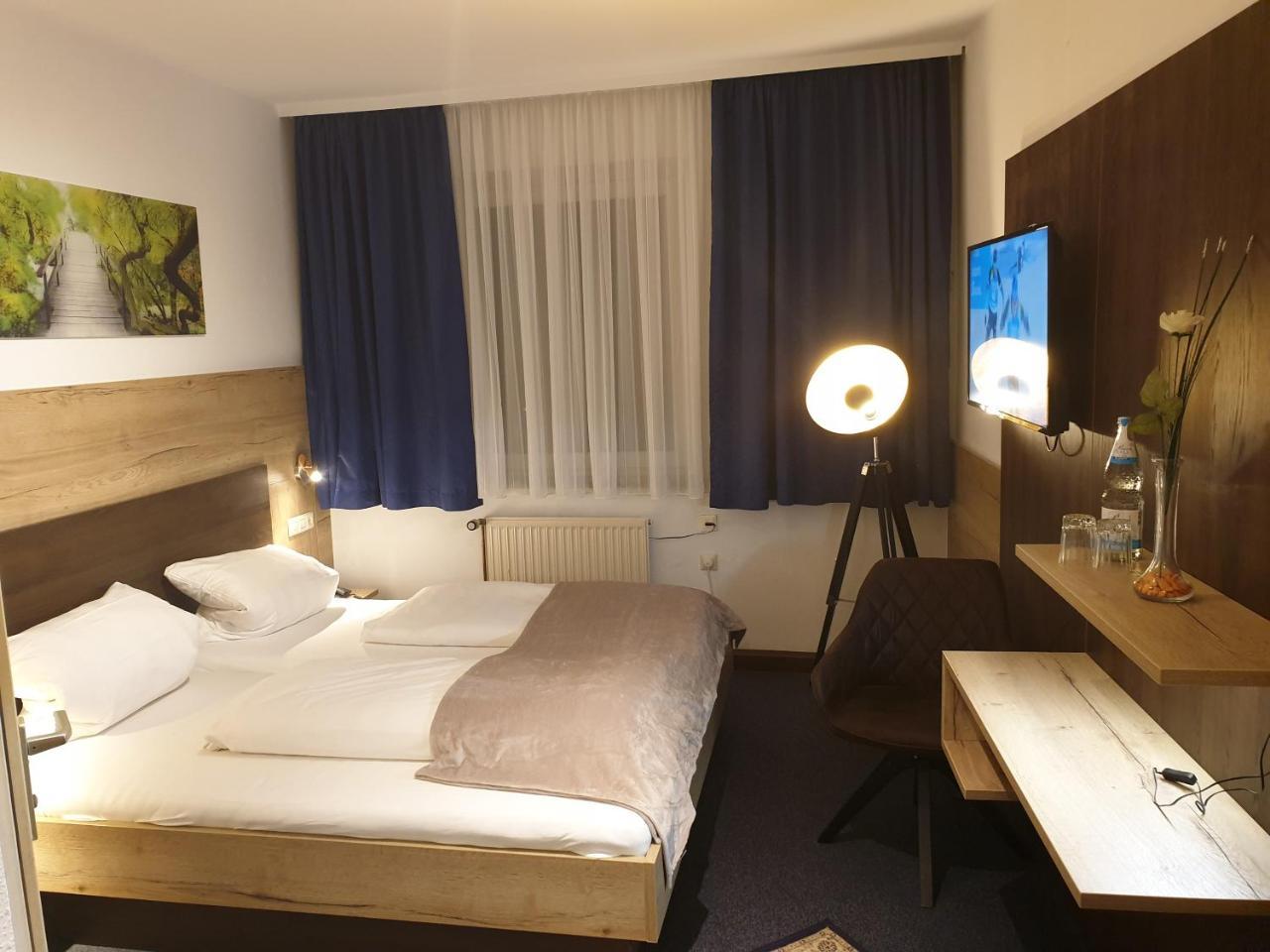 Hotel Wacker Lahr  Eksteriør billede